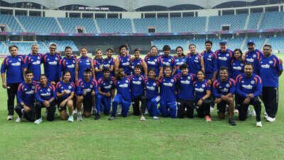 1789414535 team india