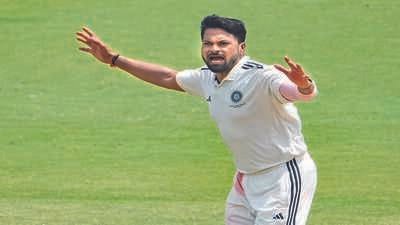 mukesh shami help east take control