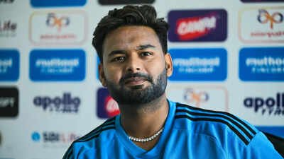 cricketer rishabh pant